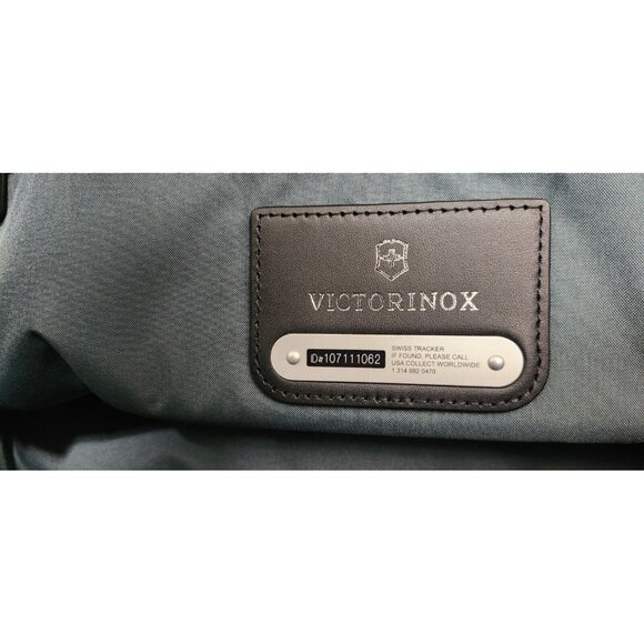 Victorinox Swiss Army Architecture Urban Dunant Essentials Day Bag - Picture 7 of 12